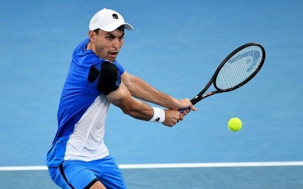 <br />
                        Аслан Карацев победил во втором круге Australian Open                    