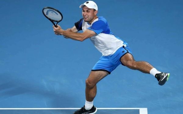 <br />
                        Аслан Карацев покидает Australian Open                    